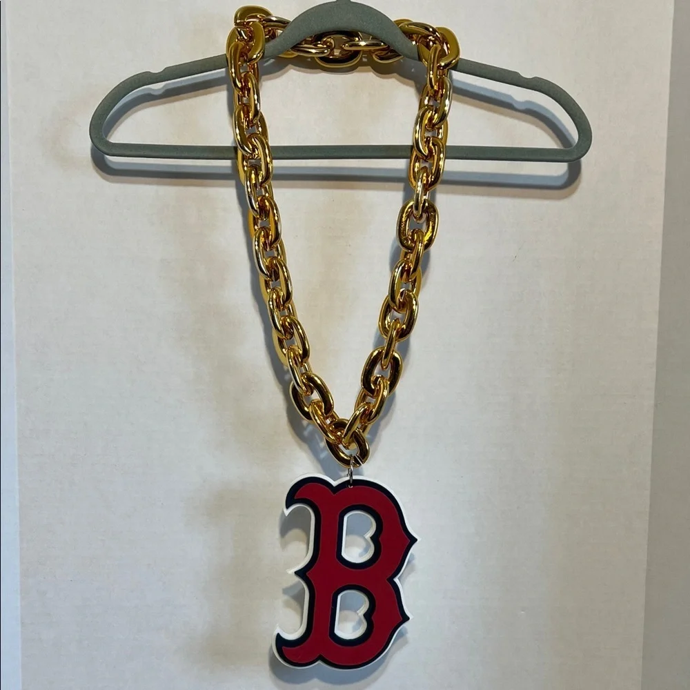MLB BOSTON RED SOX GOLD Jumbo Big Fan Chain Tail Gate Necklace